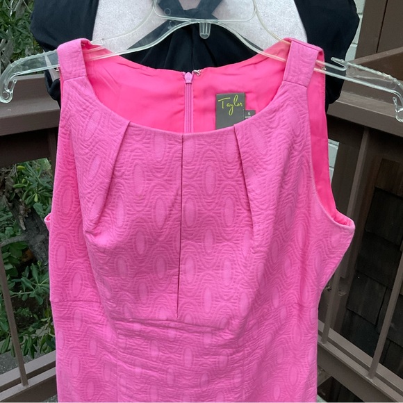Taylor brand barbiecore pink fitted structured sleeveless Spring mini dress, 6 - Picture 2 of 9